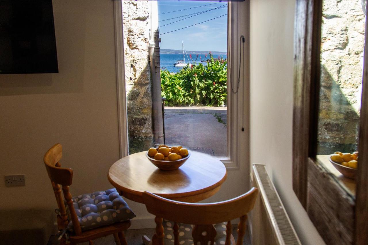 Bijou Bolthole Villa Mousehole Exterior photo